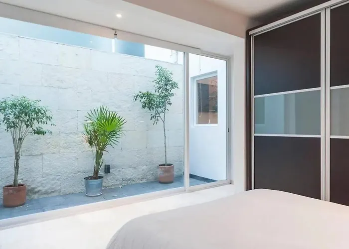 Condesa Amsterdam 102 Stylish 1 Bed1 Bath On Amsterdam Av *